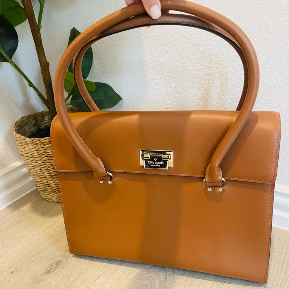 Kate Spade chic Handbag/Tote in Cognac